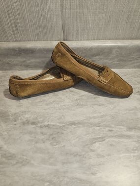 Marc Joseph Women's Suede Moccasin Loafers in Tan Brown - S47